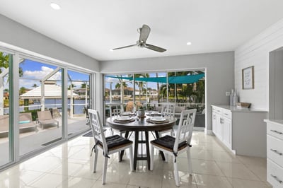 Luxury Villa Photo #11