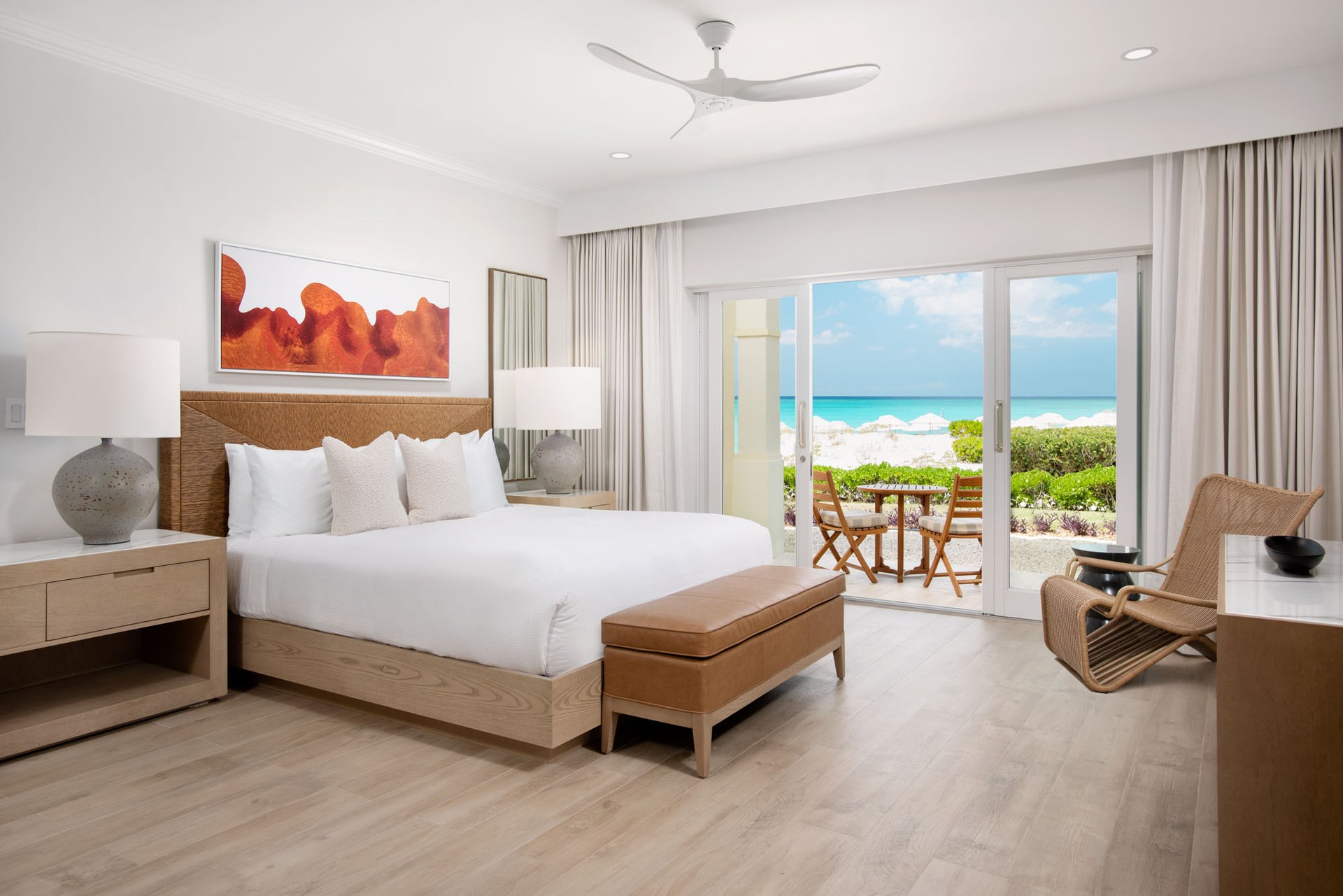 Deluxe Oceanfront Studio at Alexandra Resort - 3