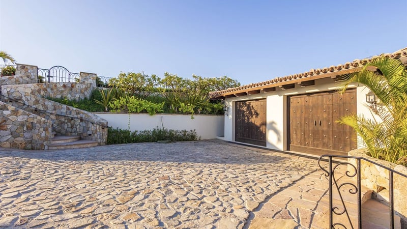 Casa Lomboy