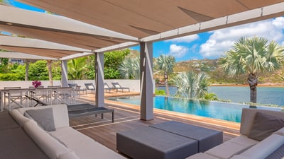 Luxury Villa Photo #16