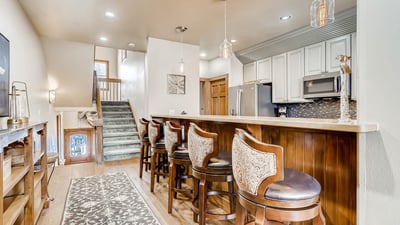 Kitchen bar seating