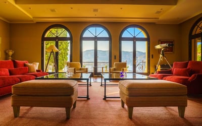 Luxury Villa Photo #18
