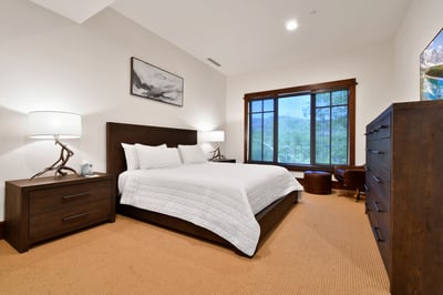 Luxury Villa Photo #11