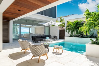 Luxury Villa Photo #4