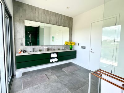 Luxury Villa Photo #46