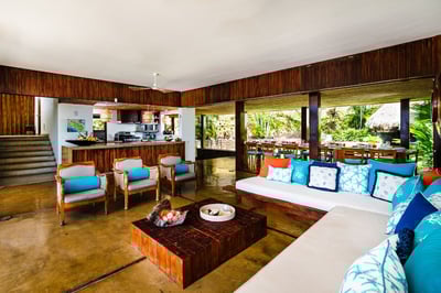 Luxury Villa Photo #14