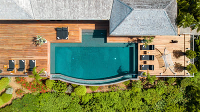 Luxury Villa Photo #3