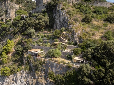 Luxury Villa Photo #14