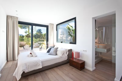 Luxury Villa Photo #29