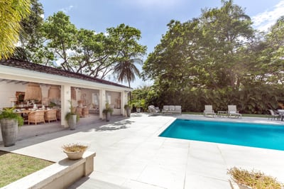 Luxury Villa Photo #3