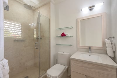 Luxury Villa Photo #19