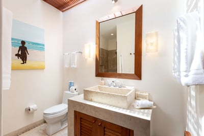 Luxury Villa Photo #35
