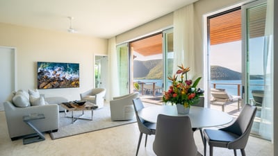 Luxury Villa Photo #7
