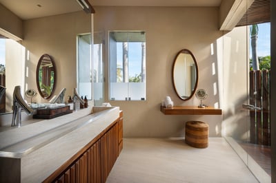 Luxury Villa Photo #41