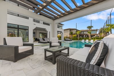 Luxury Villa Photo #7