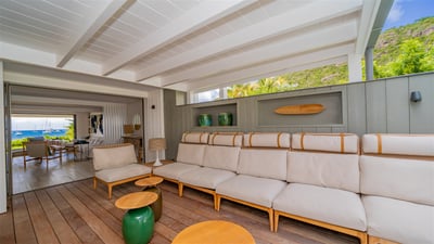 Luxury Villa Photo #31