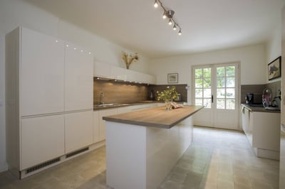 Luxury Villa Photo #13