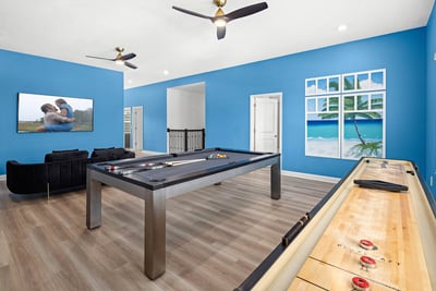Luxury Villa Photo #17