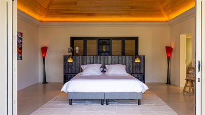 Luxury Villa Photo #67