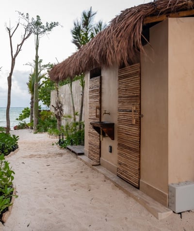 Luxury Villa Photo #12