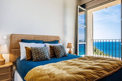 Luxury Villa Photo #17