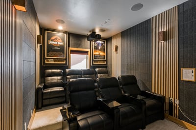 Luxury Villa Photo #18