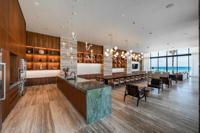 Luxury Villa Photo #19