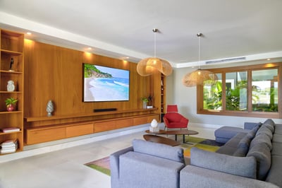 Hacienda A39 - Lakefront Villa with Golf View
