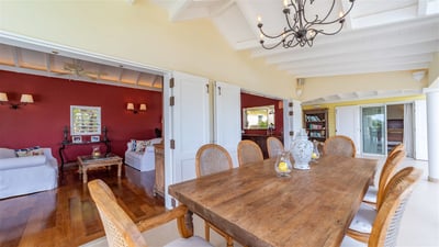 Kitchen & Dining Area