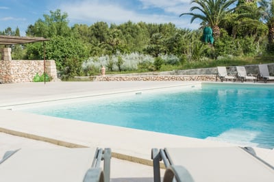 Luxury Villa Photo #4