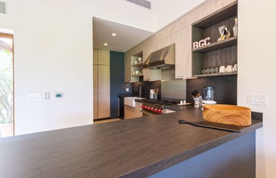 Luxury Villa Photo #9