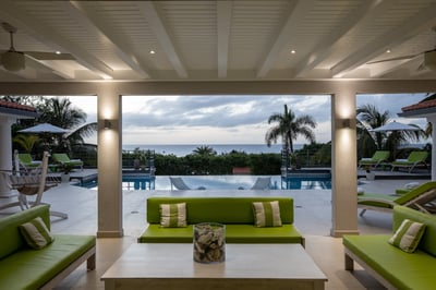 Luxury Villa Photo #46