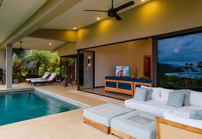 Luxury Villa Photo #8