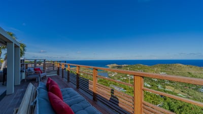 Luxury Villa Photo #12