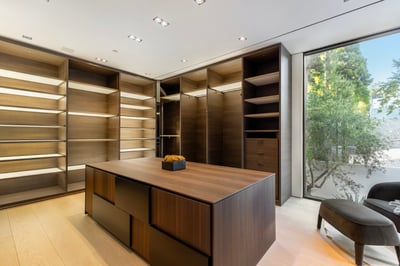 Luxury Villa Photo #33