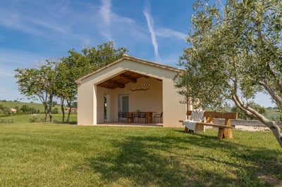 Luxury Villa Photo #19
