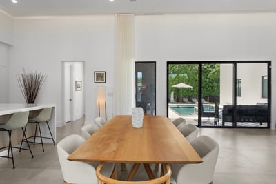 Luxury Villa Photo #18