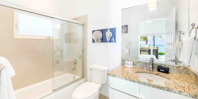 Luxury Villa Photo #31