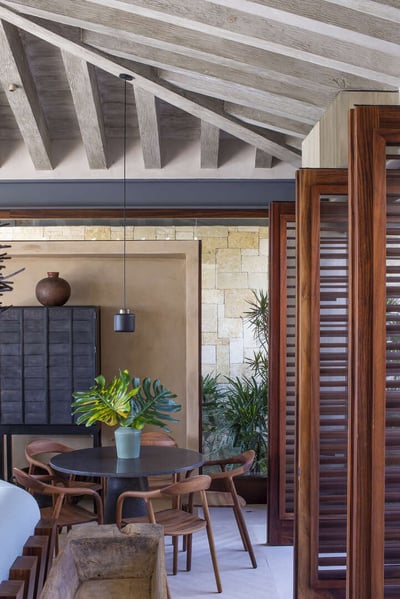 Luxury Villa Photo #13