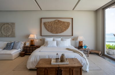 Luxury Villa Photo #43