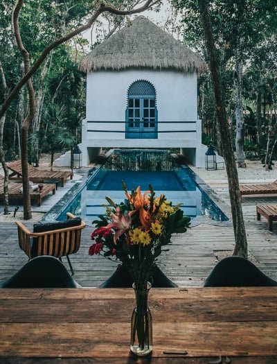 Luxury Villa Photo #3