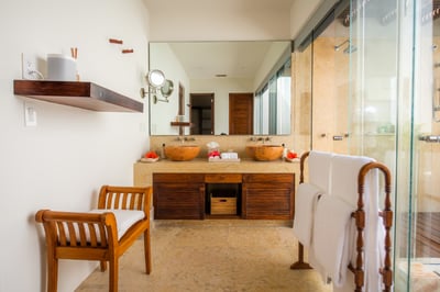 Luxury Villa Photo #37