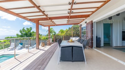 Kitchen & Dining Area
