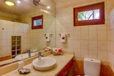 Luxury Villa Photo #38