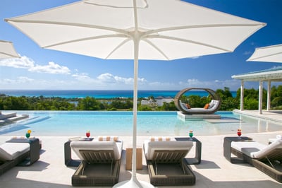 Luxury Villa Photo #6