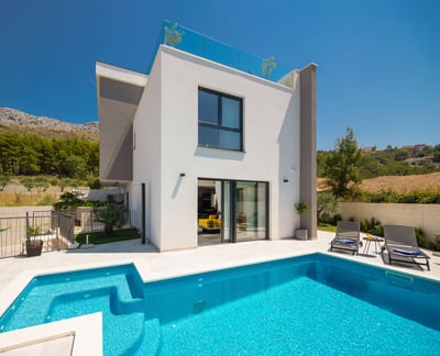 Luxury Villa Photo #15