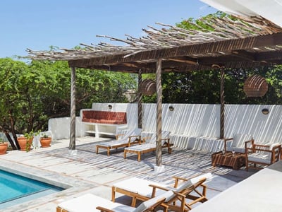 Luxury Villa Photo #5