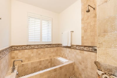 Luxury Villa Photo #49