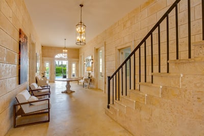Luxury Villa Photo #35