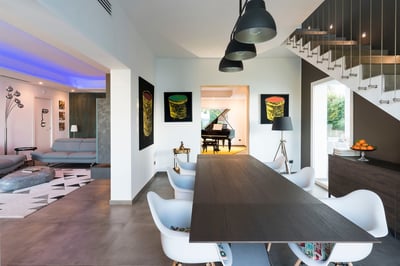 Luxury Villa Photo #14
